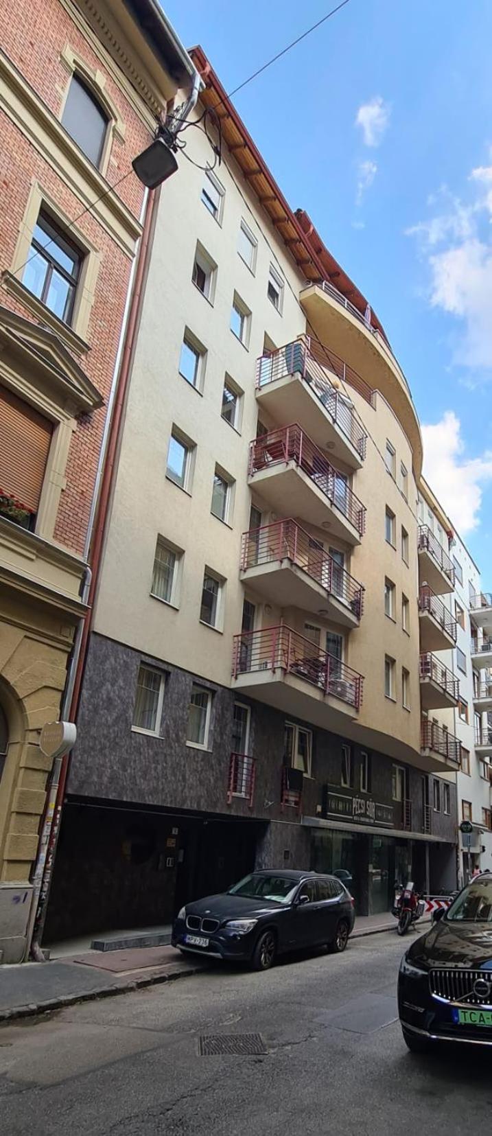 Kaldy Apartman Free Parking — Fotók 1